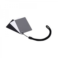 Серая карта для фотографов - это карты разного цвета для точной настройки баланса белого и экспозиции кадра в фото и видео камерах. Серая и белая карта предназначена для установки баланса белого, а чёрная карта используется для определения 100% чёрного ц