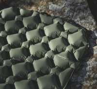 kilimok-naduvnij-easy-camp-airbed-golden-eagle-regular-300099-fotofox.com.ua-5.jpg