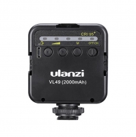 mini-led-svet-ulanzi-vl49-so-vstroennym-akkumulyatorom-i-tremya-kholodnymi-bashmakami-fotofox.com.ua-3.jpg