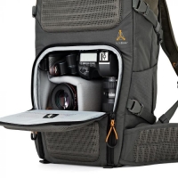 ryukzak-lowepro-flipside-trek-bp-350-aw-lp37015-pww-7.jpg