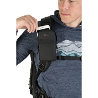 sumka-chekhol-dlya-telefona-lowepro-protactic-phone-pouch-lp37225-pww-7.jpg