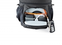 sumka-lowepro-nova-140-aw-ii-lp37117-pww-fotofox.com.ua-6.jpg