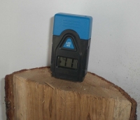 termogigrometr-tsifrovoj-tfa-humidcheck-mini-dlya-drevesiny-i-strojmaterialov-80kh40kh20-mm-fotofox.com.ua-6.jpg