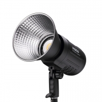 postijne-svitlo-visico-led-80t-ii-fotofox-1.jpg