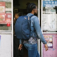 ryukzak-peak-design-everyday-backpack-zip-15l-midnight-bedbz-15-mn-2-fotofox.com.ua-6.jpg