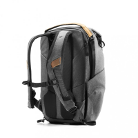ryukzak-peak-design-everyday-backpack-30l-charcoal-bedb-30-ch-2-2