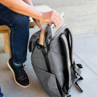ryukzak-peak-design-everyday-backpack-30l-charcoal-bedb-30-ch-2-5