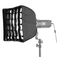 softboks-s-sotami-30kh30-sm-fotofox.com.ua-1
