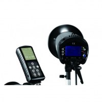 vspyshka-600ws-lcd-falcon-fotofox.com.ua-3